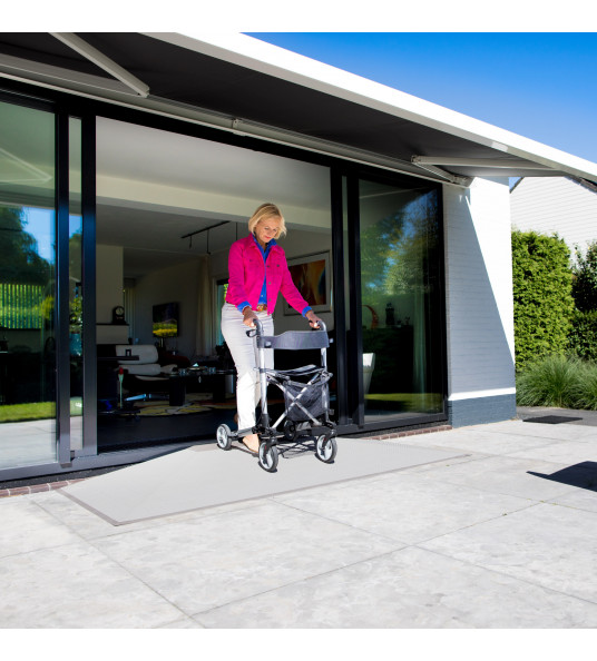 SECUCARE DREMPELHULP SET 2 84X4X33CM, HOOGTE AANPASBAAR: 3.5, 3, 2.5 SECUCARE DREMPELHULP SET 2 84X4X33CM, HOOGTE AANPASBAAR: 3.5, 3, 2.5